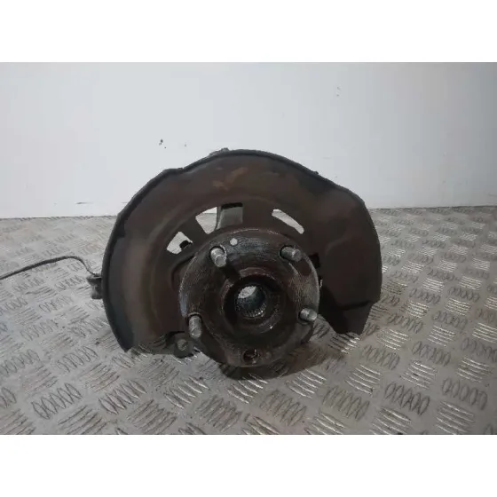 Mangueta Delantera Izquierda para Toyota Auris