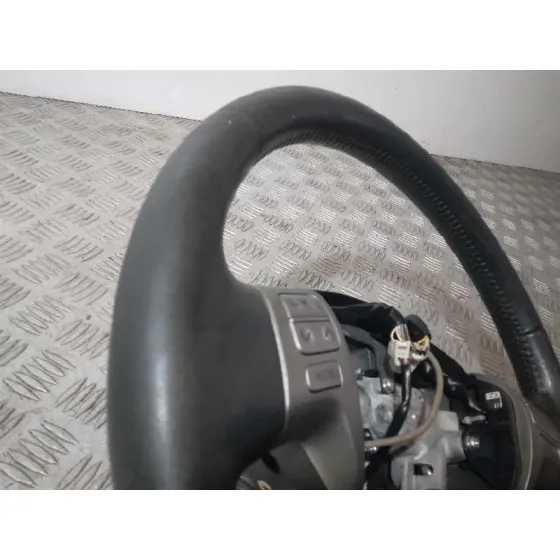 Volante para Toyota Auris