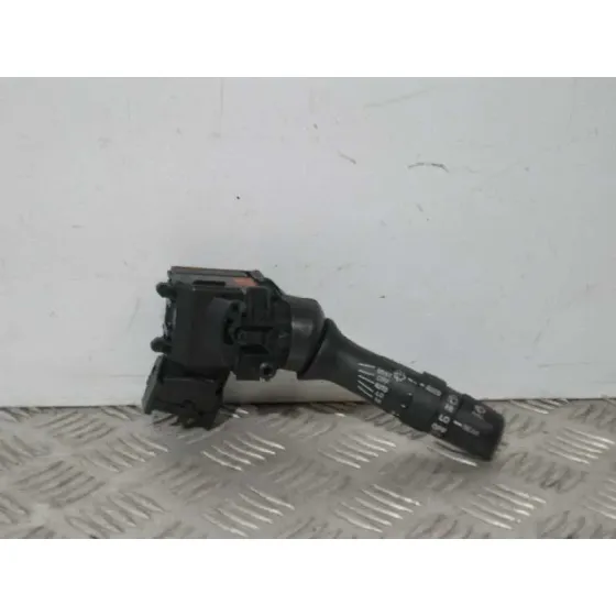 Mando Limpia para Toyota Auris