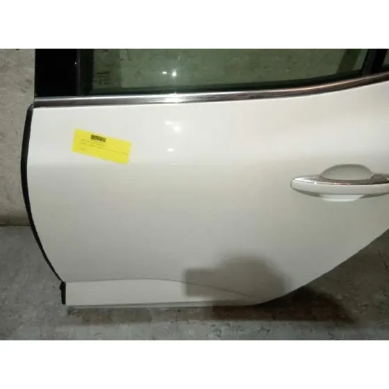Puerta Trasera Izquierda para Renault Megane Iv Berlina 5P