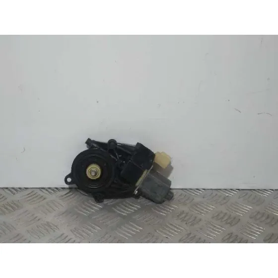 Motor Elevalunas Delantero Derecho para Ford Fiesta (Cb1)