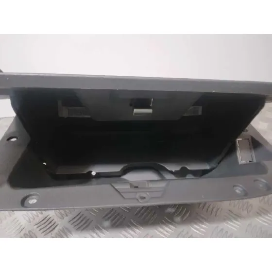 Guantera para Seat Ibiza (6J5)