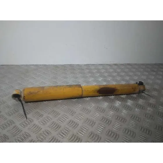 Amortiguador Trasero Derecho para Nissan Terrano/Terrano.ii (R20)