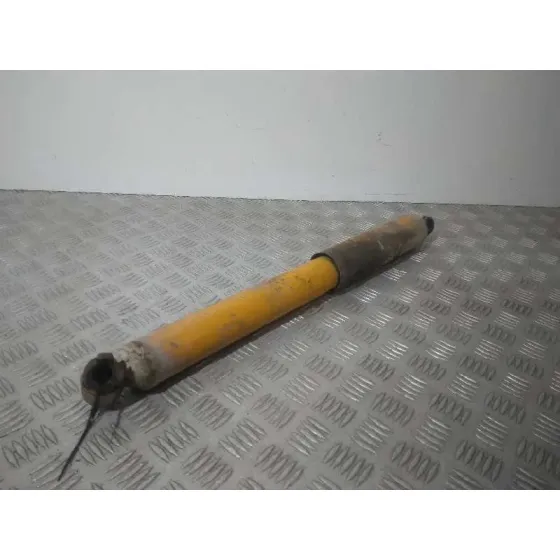 Amortiguador Trasero Derecho para Nissan Terrano/Terrano.ii (R20)