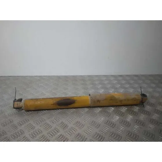 Amortiguador Trasero Izquierdo para Nissan Terrano/Terrano.ii (R20)