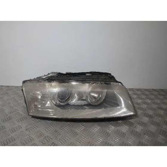 Faro Derecho para Audi A8 (4E2)