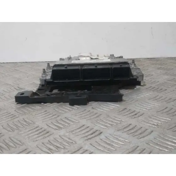 Centralita Motor Uce para Renault Megane Iv Berlina 5P