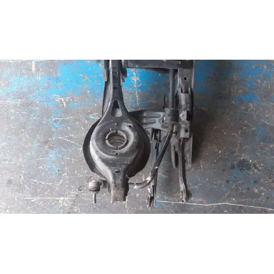 Puente Trasero para Ford Kuga (Cbs)
