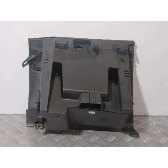 Guantera para Ford Kuga (Cbs)