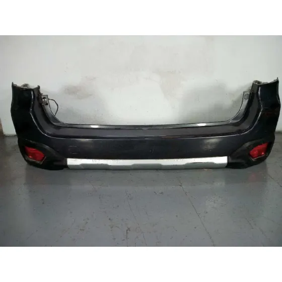 Paragolpes Trasero para Subaru Outback (B15)
