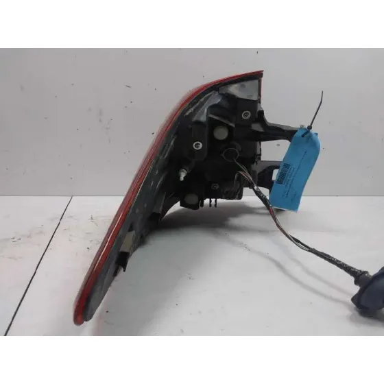 Piloto Trasero Derecho para Subaru Outback (B15)