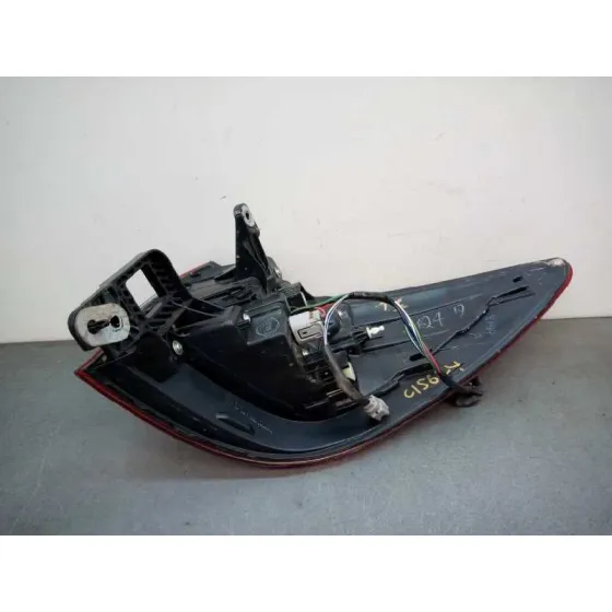 Piloto Trasero Izquierdo para Subaru Outback (B15)