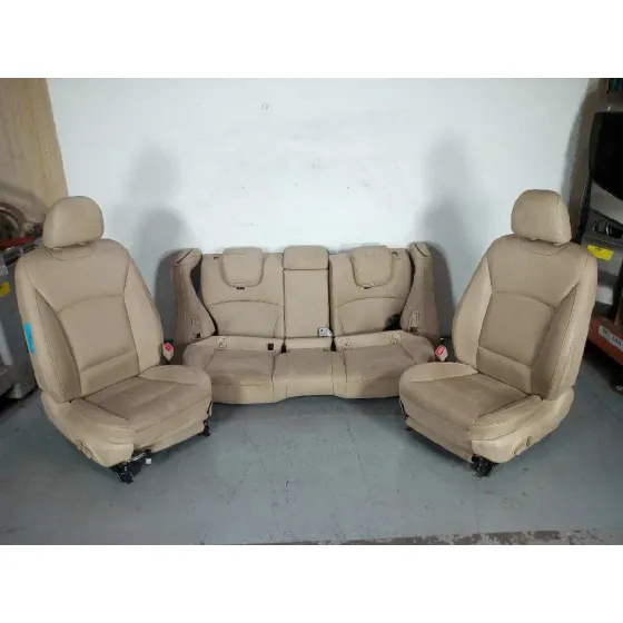 Juego Asientos Completo para Subaru Outback (B15)