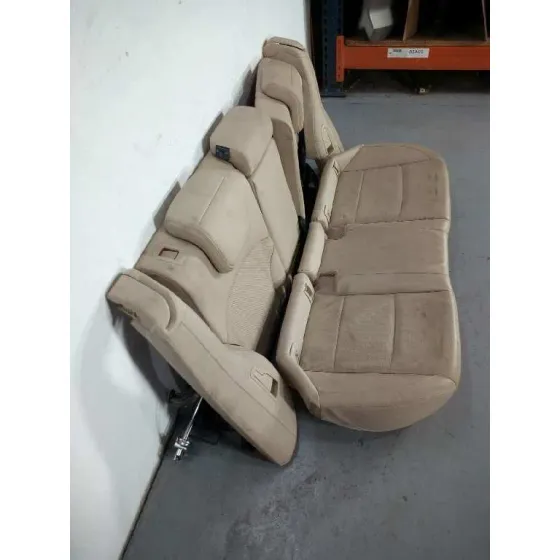 Juego Asientos Completo para Subaru Outback (B15)