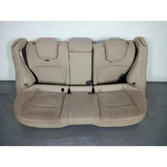 Juego Asientos Completo para Subaru Outback (B15)