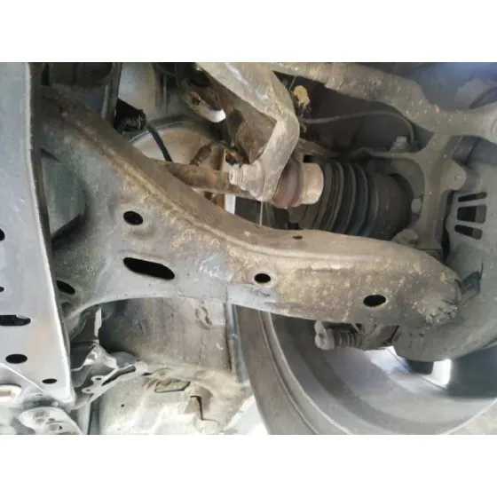 Brazo Suspension Inferior Delantero Izquierdo para Subaru Outback (B15)