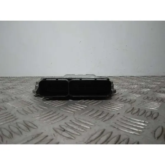 Centralita Motor Uce para Opel Insignia Berlina