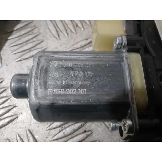Elevalunas Delantero Izquierdo para Seat Leon (Kl1)