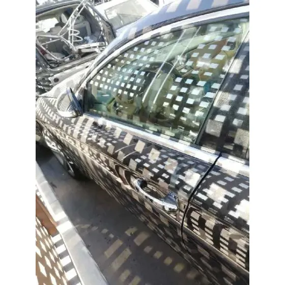 Puerta Delantera Izquierda para Mercedes-Benz Clase Cls (W219)