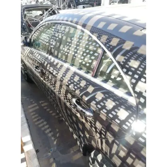 Puerta Trasera Izquierda para Mercedes-Benz Clase Cls (W219)