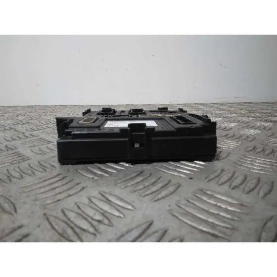 Caja Reles / Fusibles para Renault Clio V