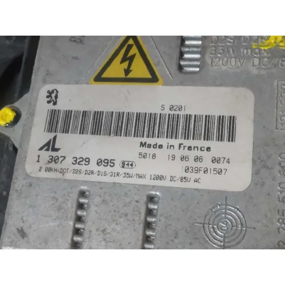 Faro Derecho para Peugeot 407