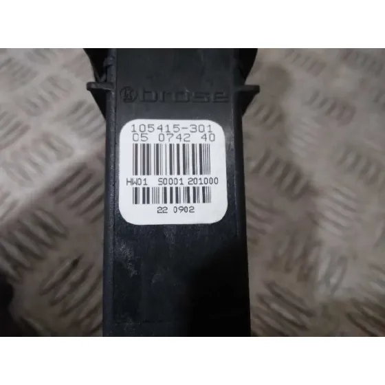 Motor Elevalunas Delantero Derecho para Volkswagen Passat Berlina (3B3)