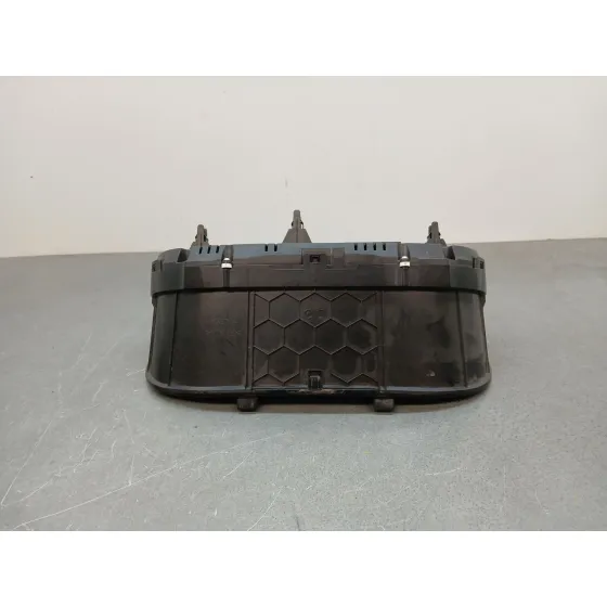 Cuadro Instrumentos para Mg Zs Luxury
