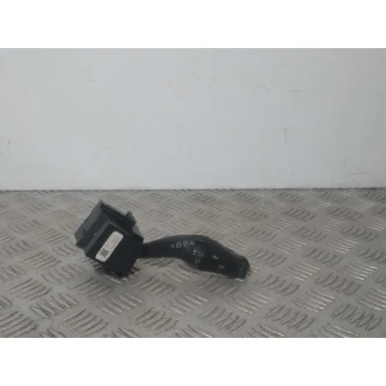 Mando Limpia para Ford Focus Lim.