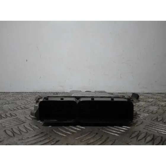 Centralita Motor Uce para Seat Leon (1P1)