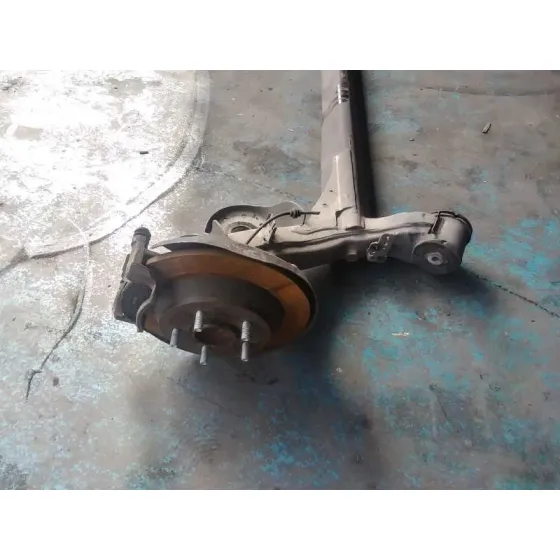 Puente Trasero para Kia Carens ( )