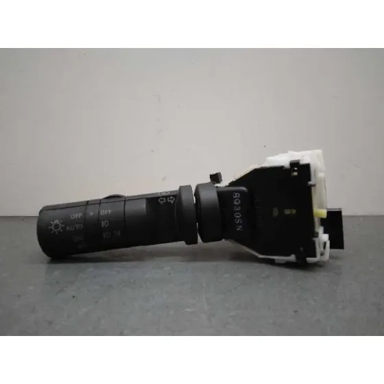 Mando Luces para Nissan Qashqai (J10)