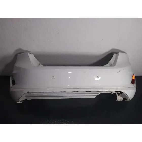 Paragolpes Trasero para Ford Fiesta (Ce1)