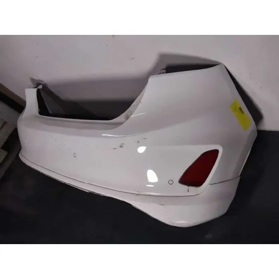 Paragolpes Trasero para Ford Fiesta (Ce1)