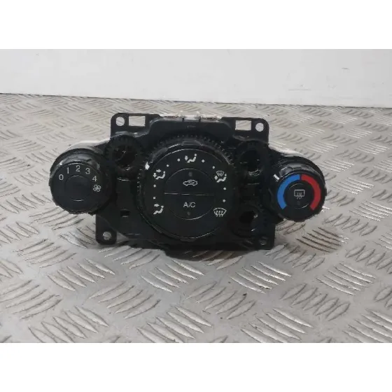 Mando Climatizador para Ford Fiesta (Cb1)
