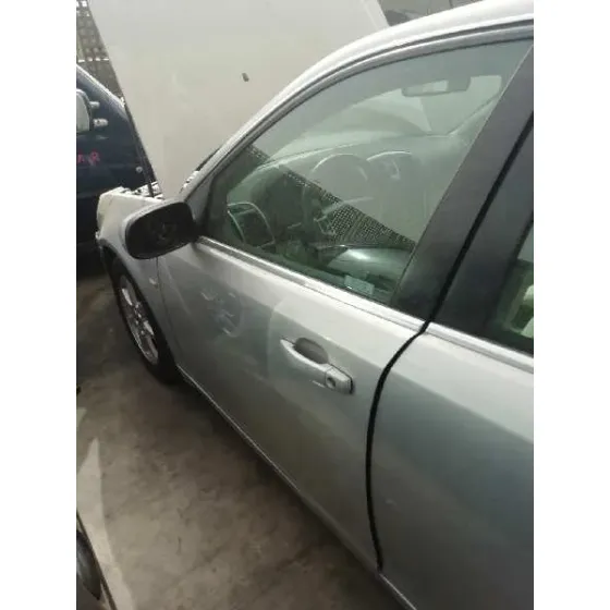 Puerta Delantera Izquierda para Cadillac Bls
