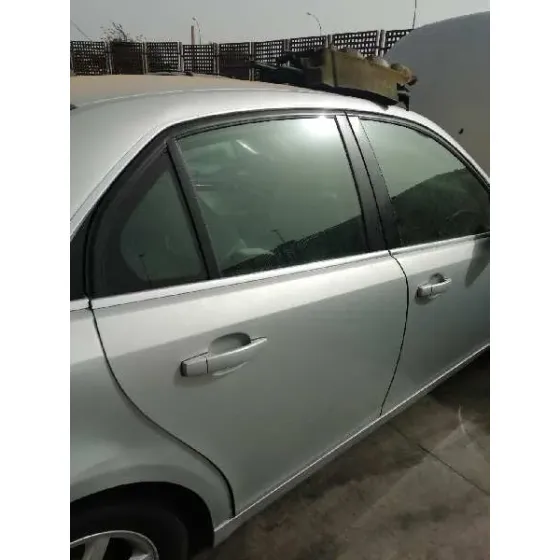 Puerta Trasera Derecha para Cadillac Bls