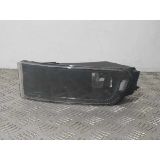 Faro Antiniebla Izquierdo para Cadillac Bls