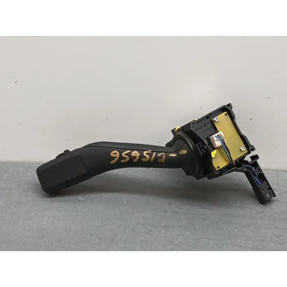 Mando Limpia para Volkswagen Golf Vi (5K1)