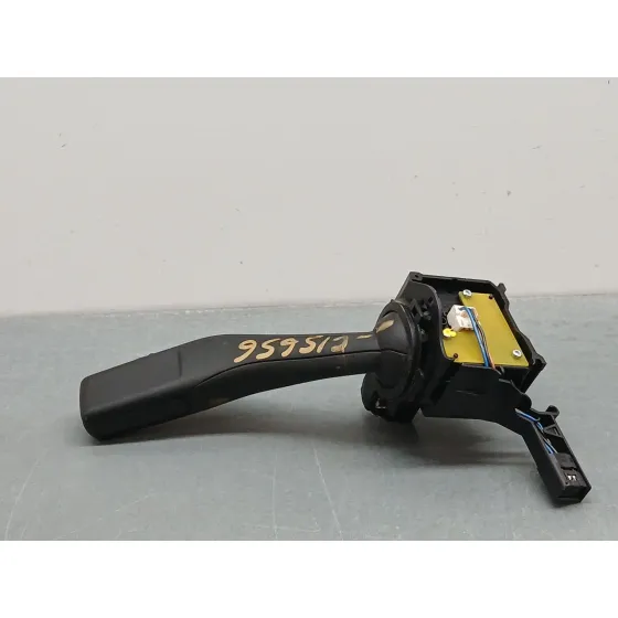 Mando Limpia para Volkswagen Golf Vi (5K1)