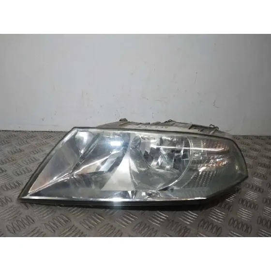 Faro Izquierdo para Skoda Octavia Berlina (1Z3)