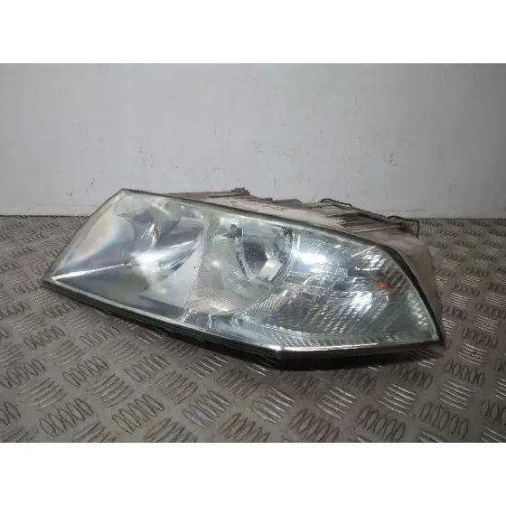 Faro Izquierdo para Skoda Octavia Berlina (1Z3)