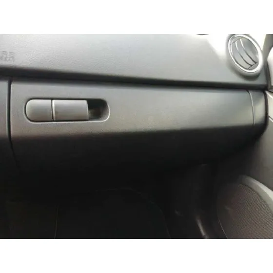 Guantera para Mazda Cx-7 (Er)