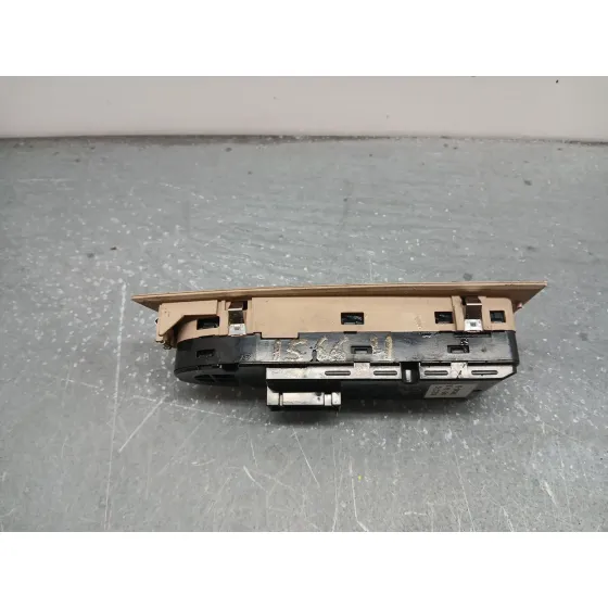 Mando Elevalunas Delantero Izquierdo para Bmw Serie 3 Berlina (E90)