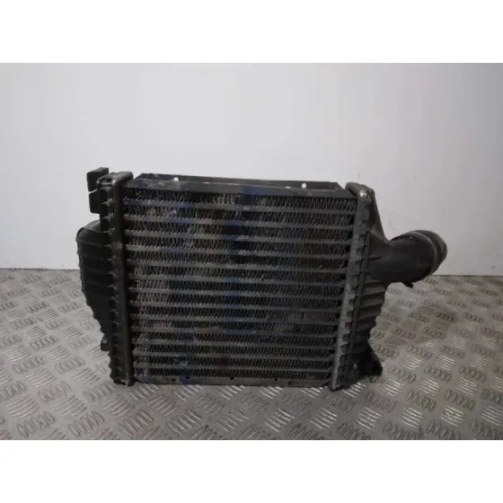 Intercooler para Mercedes-Benz Vito (W638) Combi