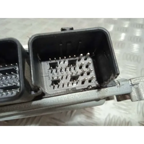 Centralita Motor Uce para Renault Megane Iv Berlina 5P