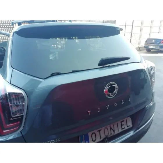 Porton Trasero para Ssangyong Tivoli