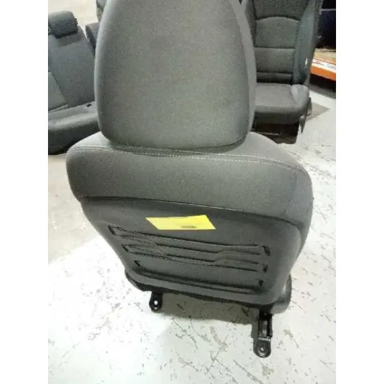 Asiento Delantero Derecho para Ssangyong Tivoli