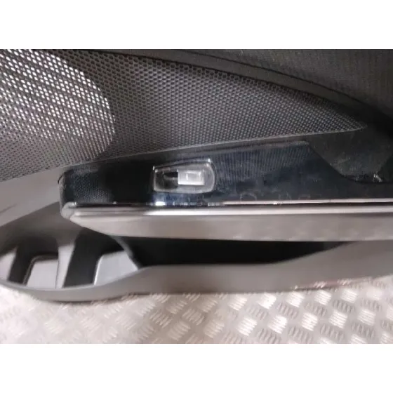 Guarnecido Puerta Delantera Derecha para Ssangyong Tivoli