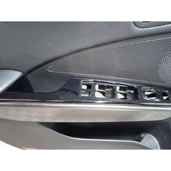 Guarnecido Puerta Delantera Izquierda para Ssangyong Tivoli
